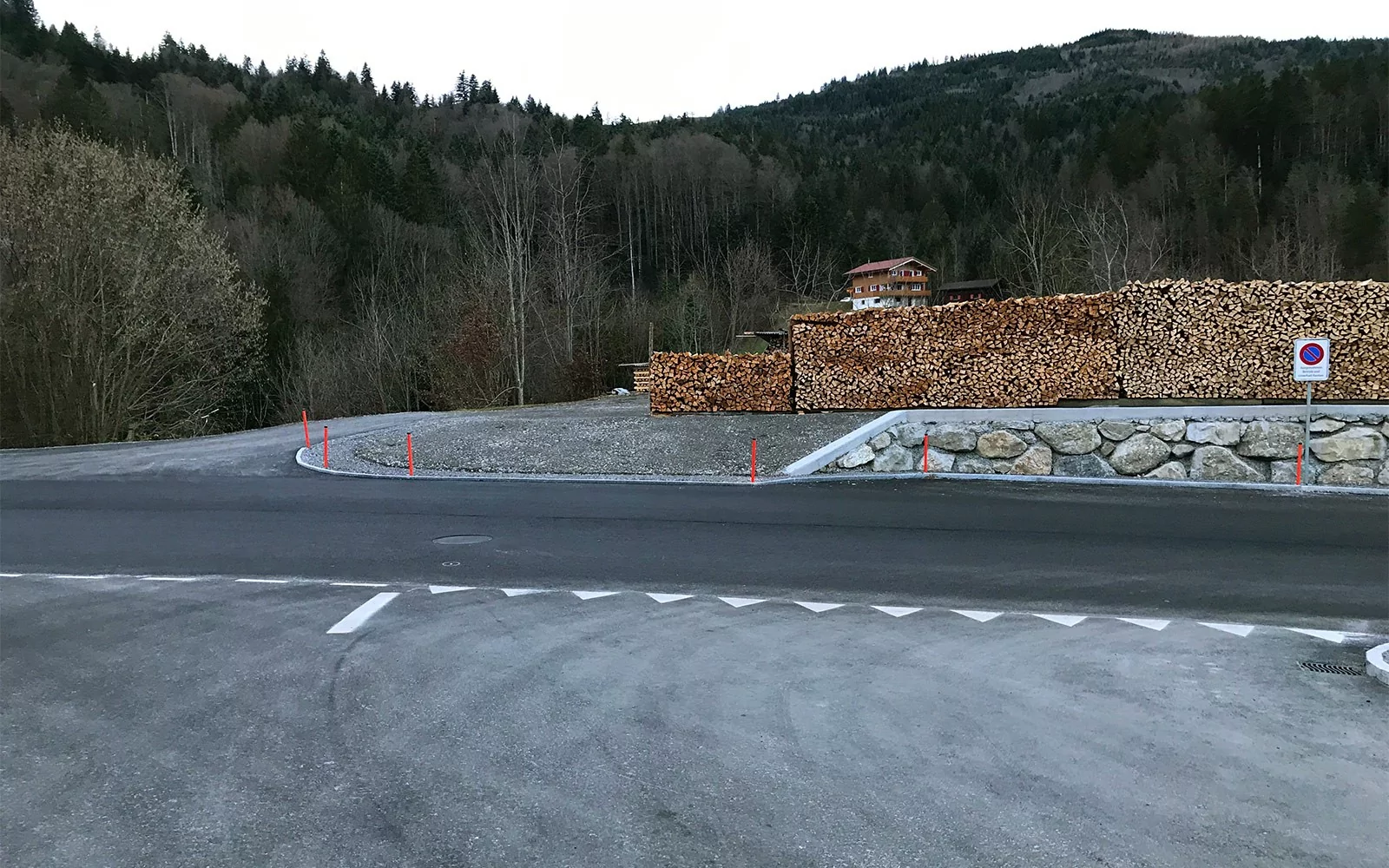 Vorderthal_San-Waegitalerstr_Roetetaeli_web2